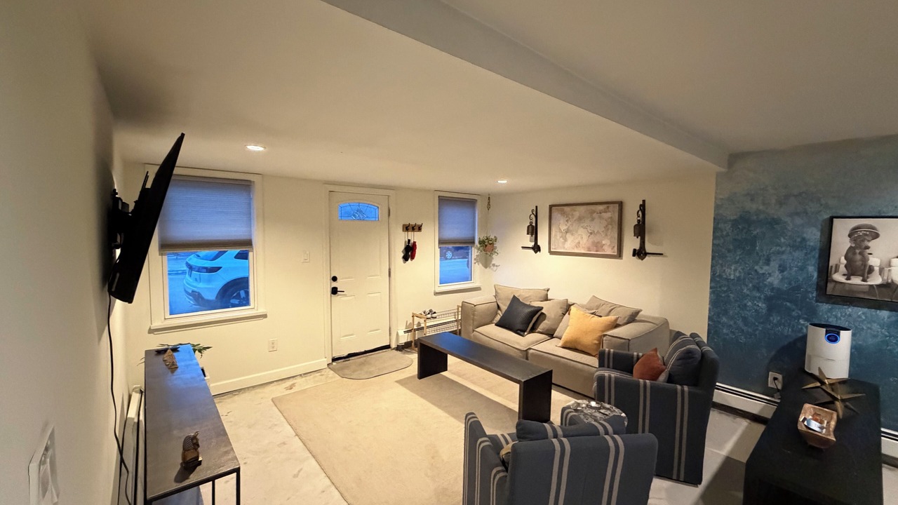 Photo of Livingroom in Constable Hook