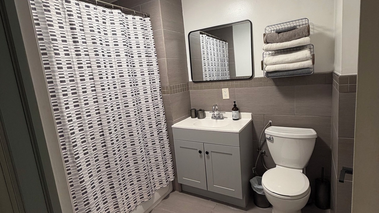 Photo of Bathroom in Constable Hook