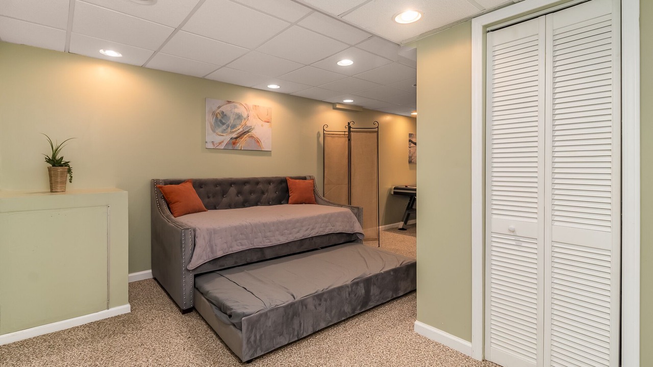 Photo of Bedroom in Fox Valley