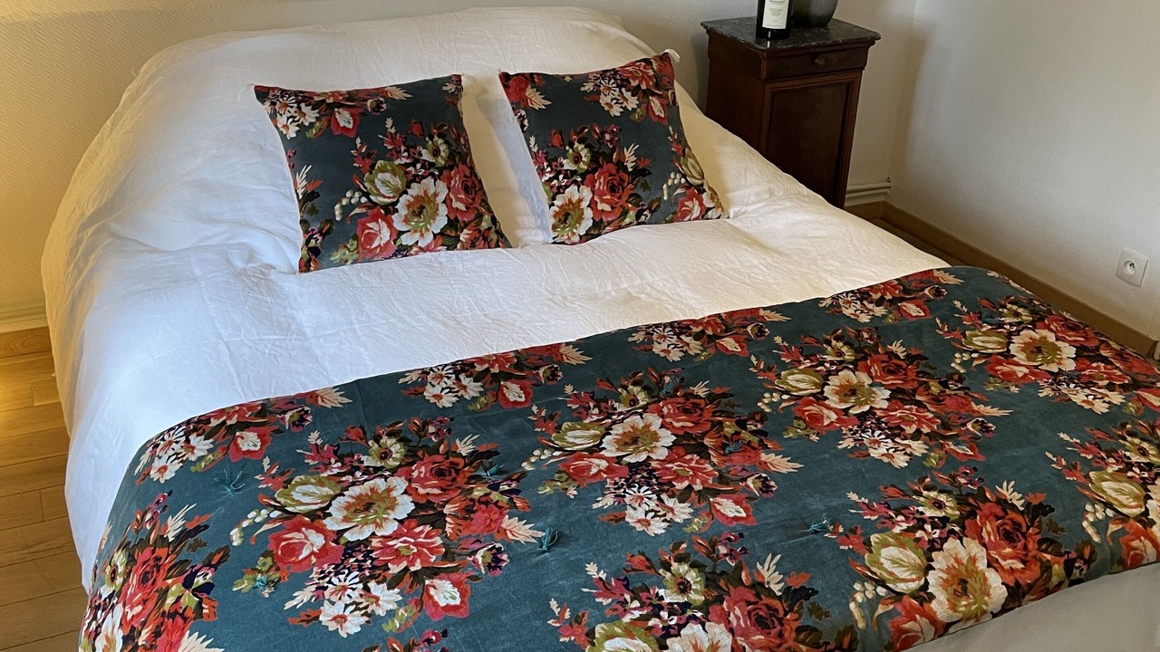 Photo of Bedroom in Saint-Sylvestre-de-Cormeilles