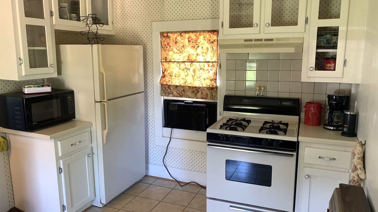 Photo of Kitchen in Lupus