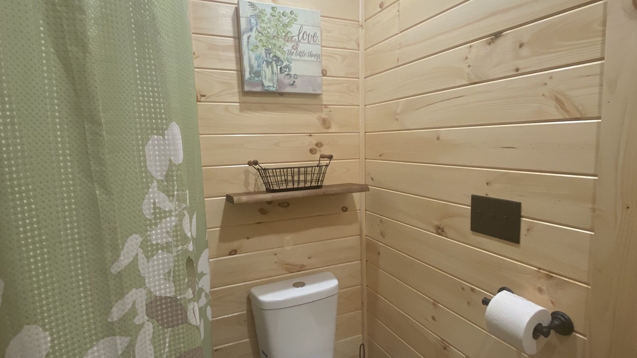 Photo of Bathroom in Town of Webb