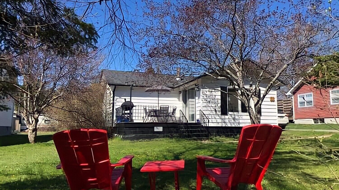 Photo of Outdoor in The Bluff