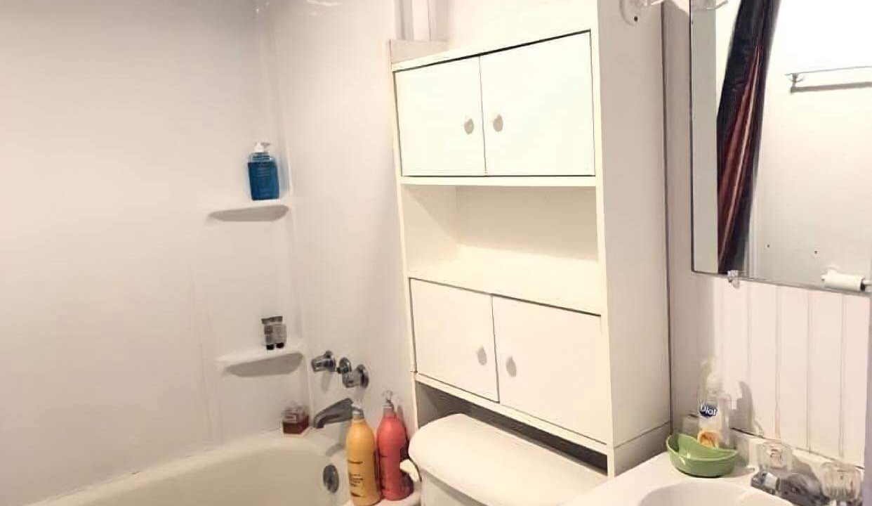 Photo of Bathroom in The Bluff