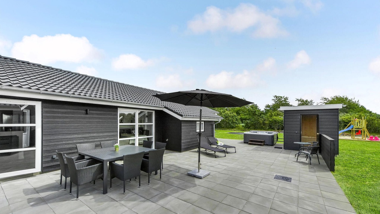 Photo of Outdoor in Skaven Strand