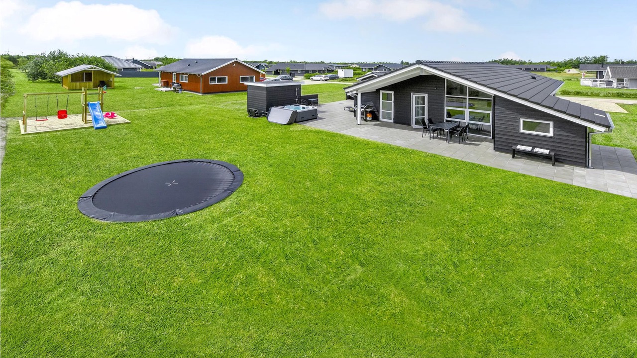 Photo of Outdoor in Skaven Strand