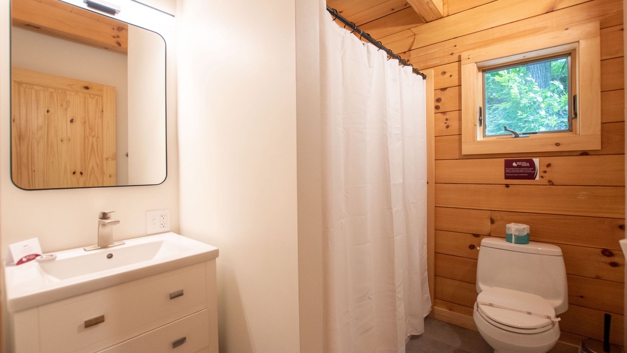 Photo of Bathroom in Valois