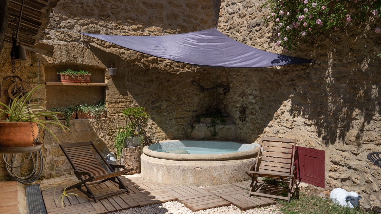 Photo of Outdoor in Puyvert