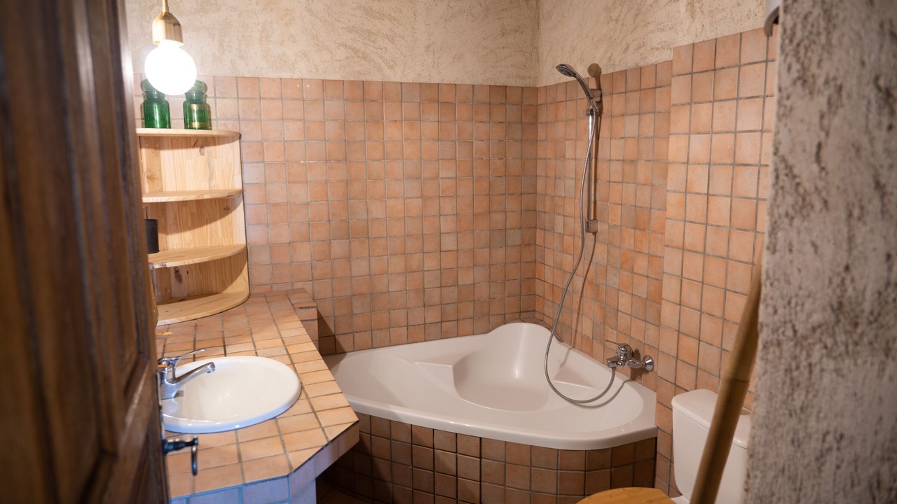 Photo of Bathroom in Puyvert