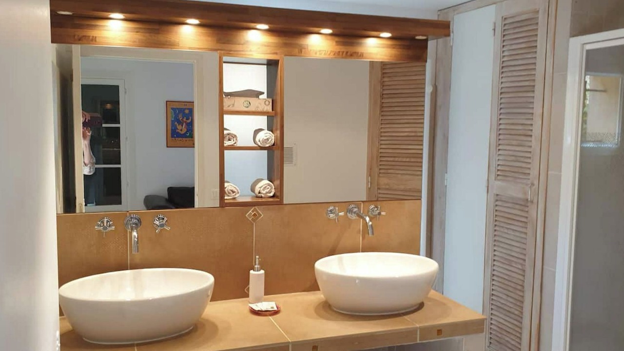 Photo of Bathroom in Tourrettes