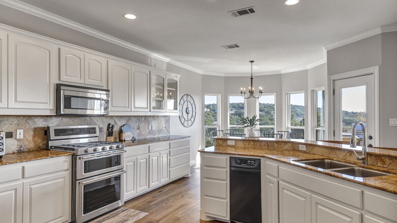 Photo of Kitchen in Highland Lake Estates
