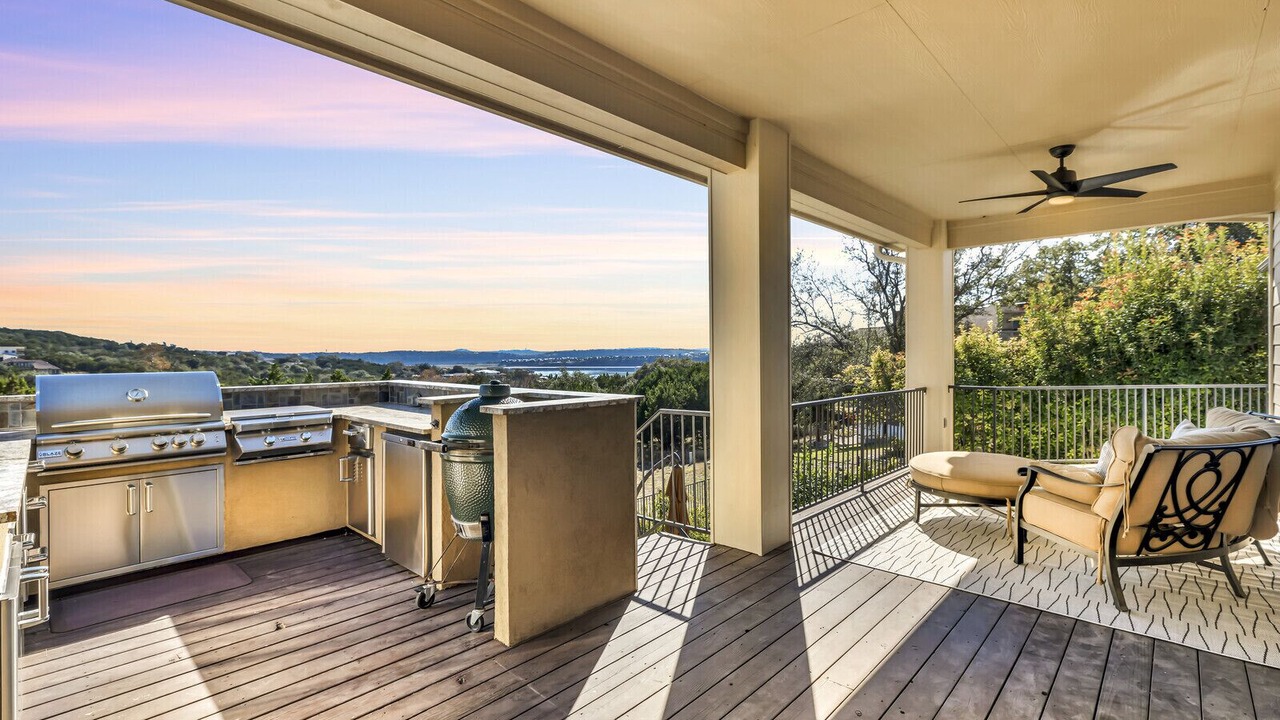 Photo of Patio Balcony in Highland Lake Estates