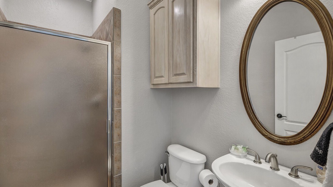Photo of Bathroom in Highland Lake Estates