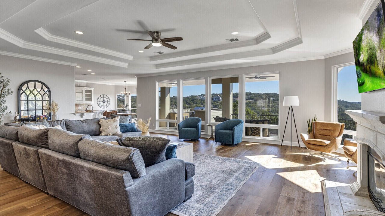 Photo of Livingroom in Highland Lake Estates