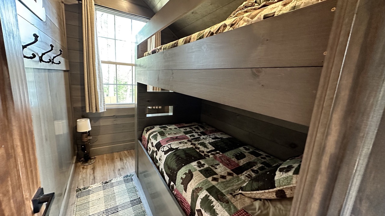 Photo of Bedroom in Town of Webb