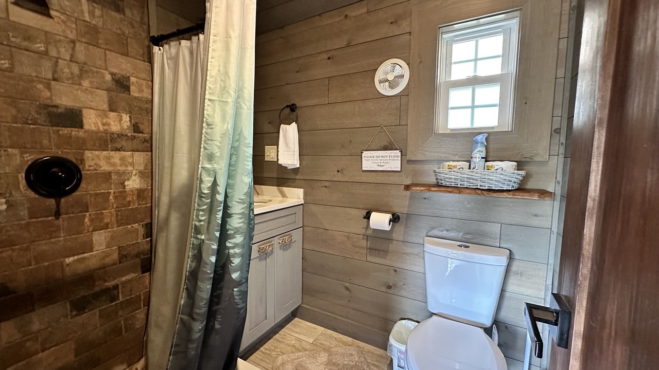 Photo of Bathroom in Town of Webb