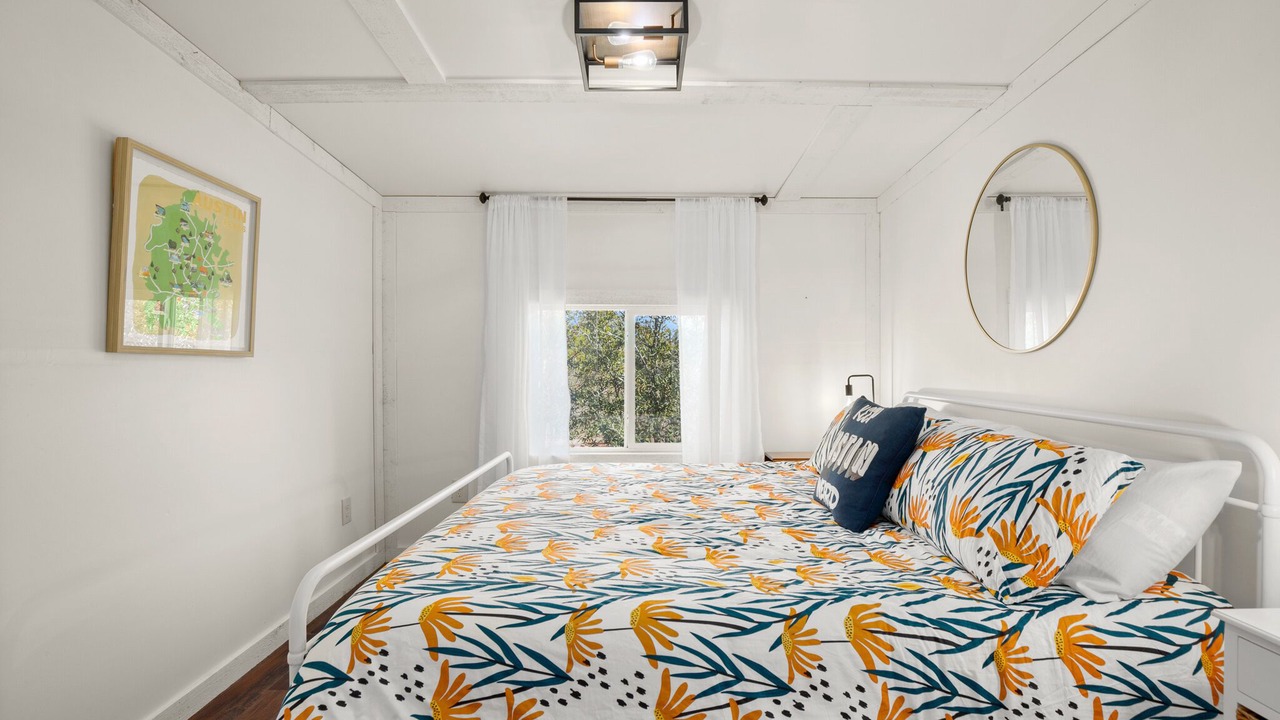 Photo of Bedroom in Lakeway