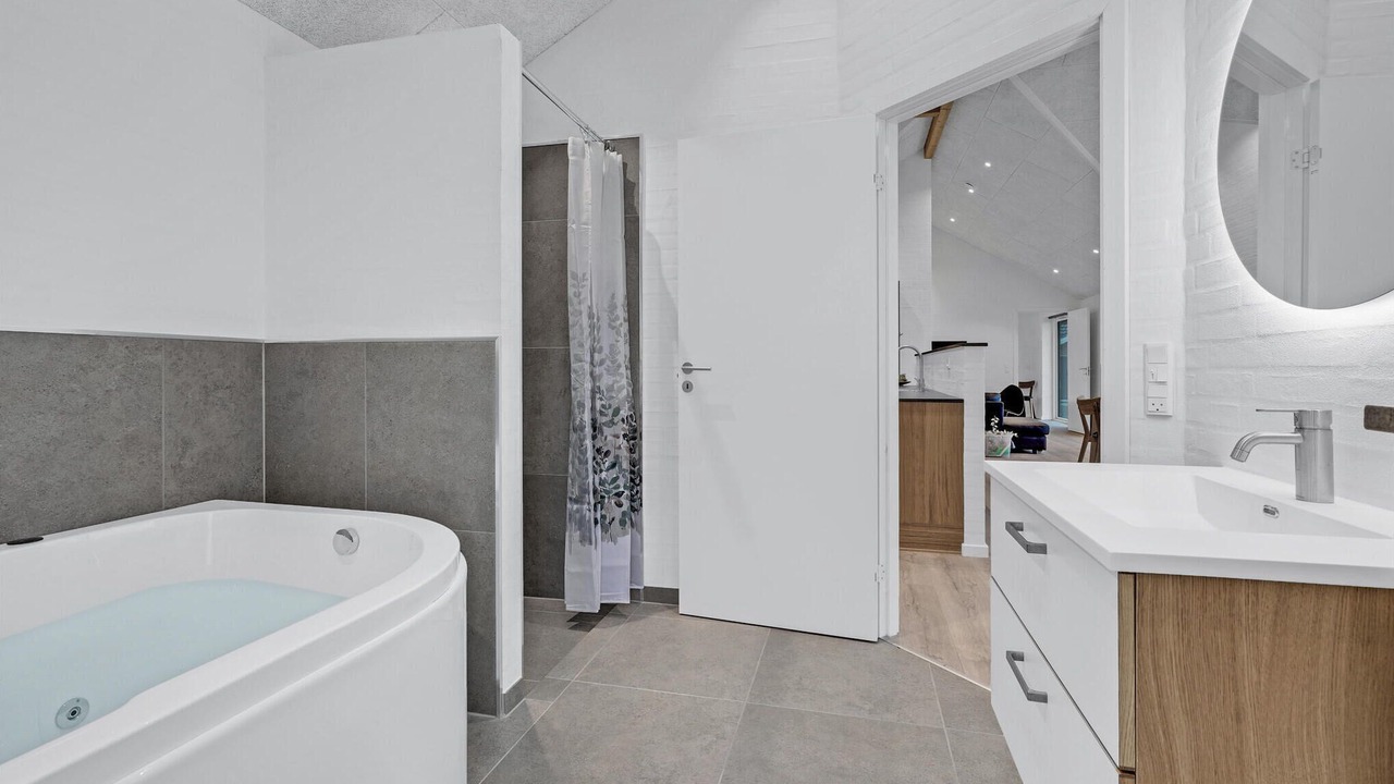 Photo of Bathroom in Sjølund
