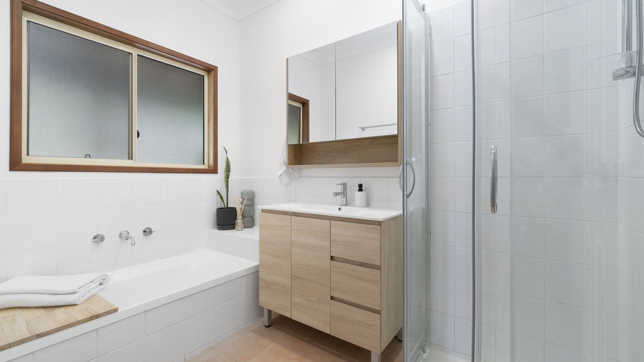 Photo of Bathroom in Leets Vale