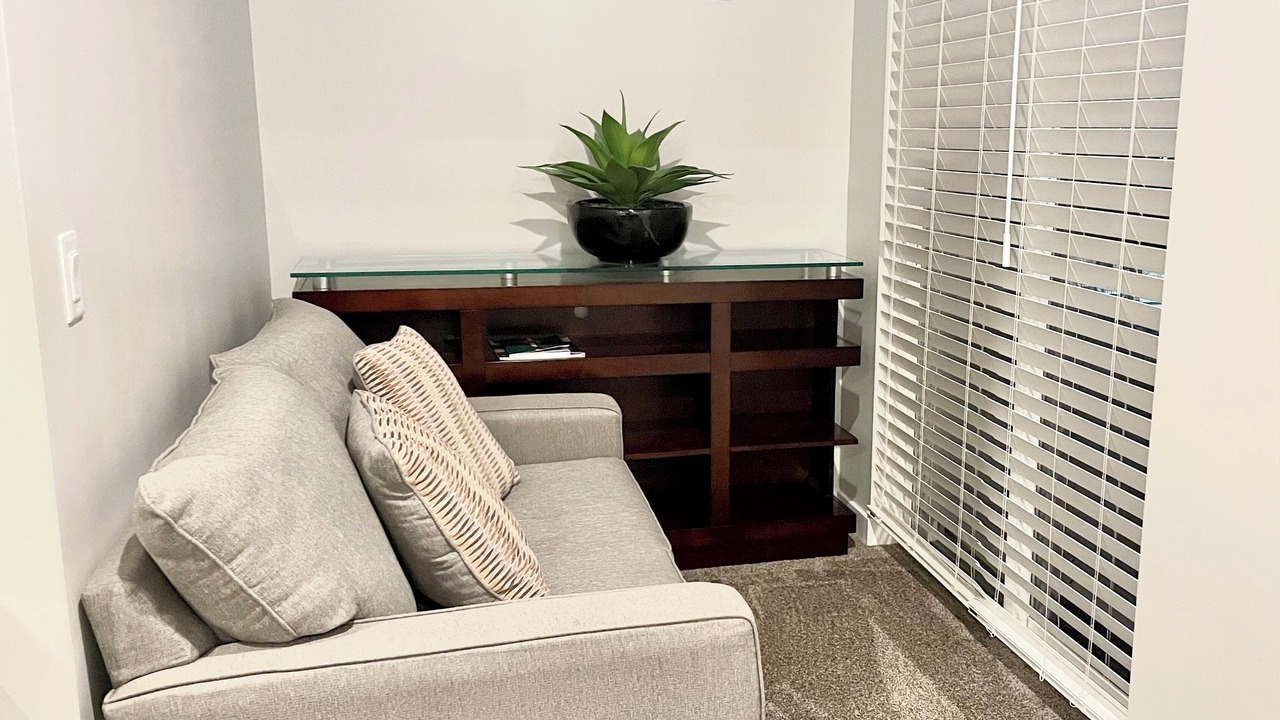 Photo of Livingroom in Draper