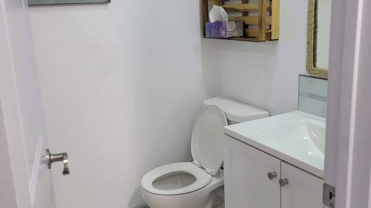 Photo of Bathroom in Greenwater Lake