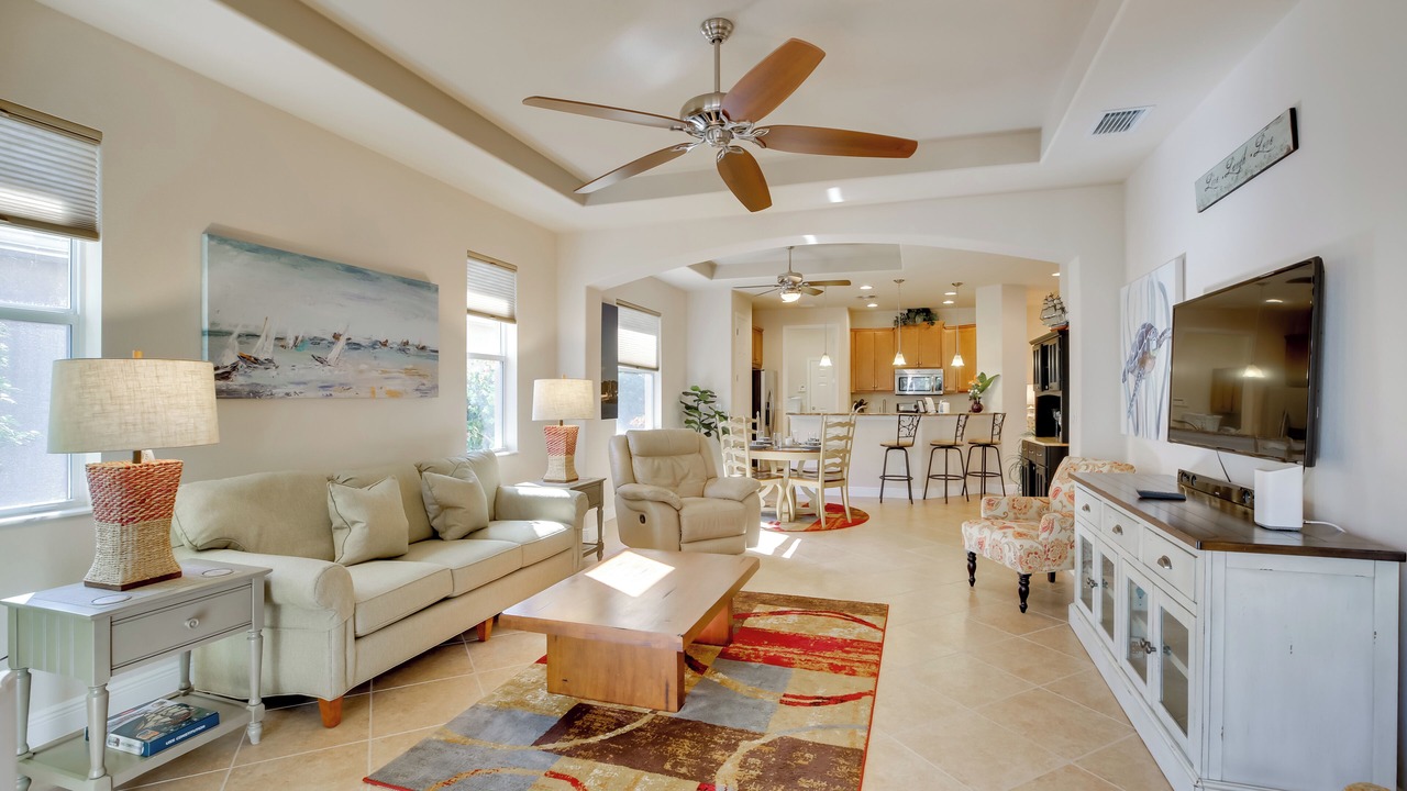Photo of Livingroom in Estero
