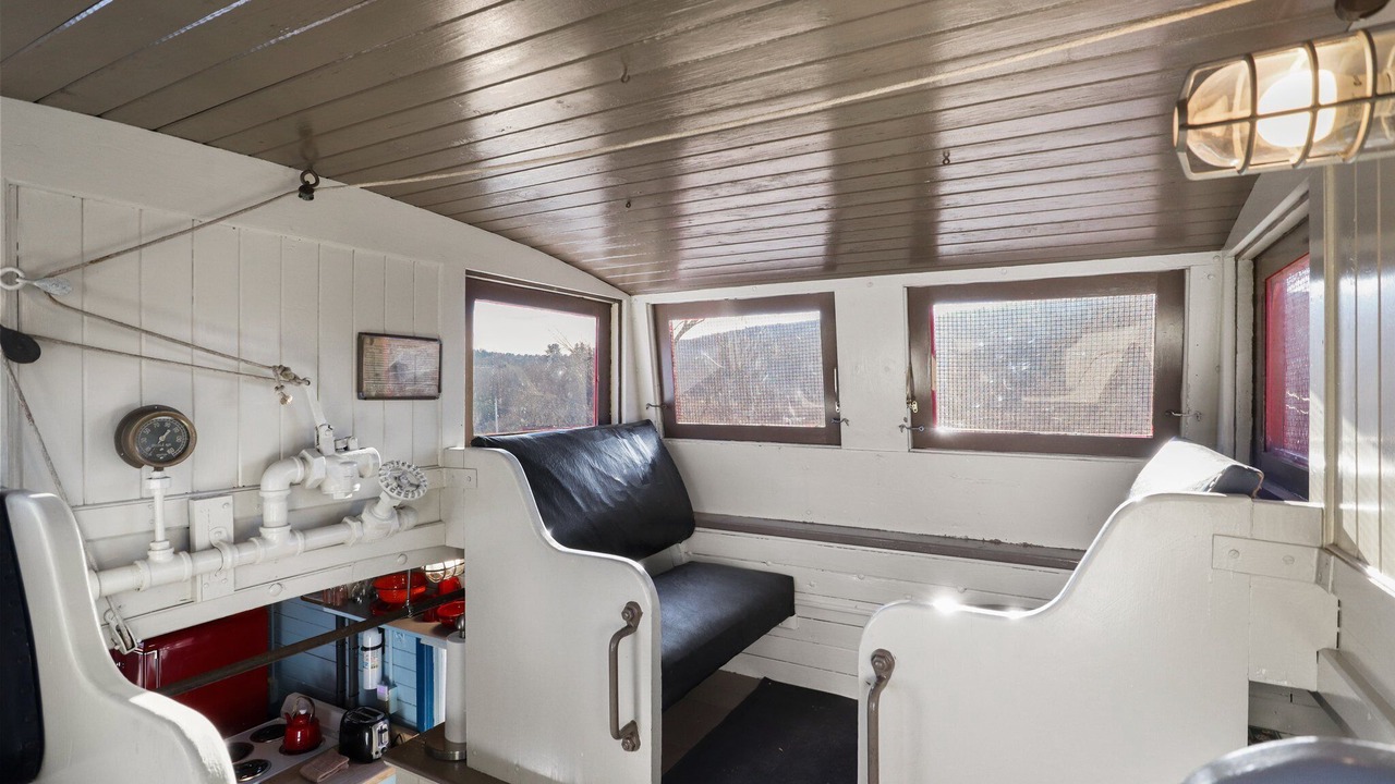 Photo of Others in Palmer