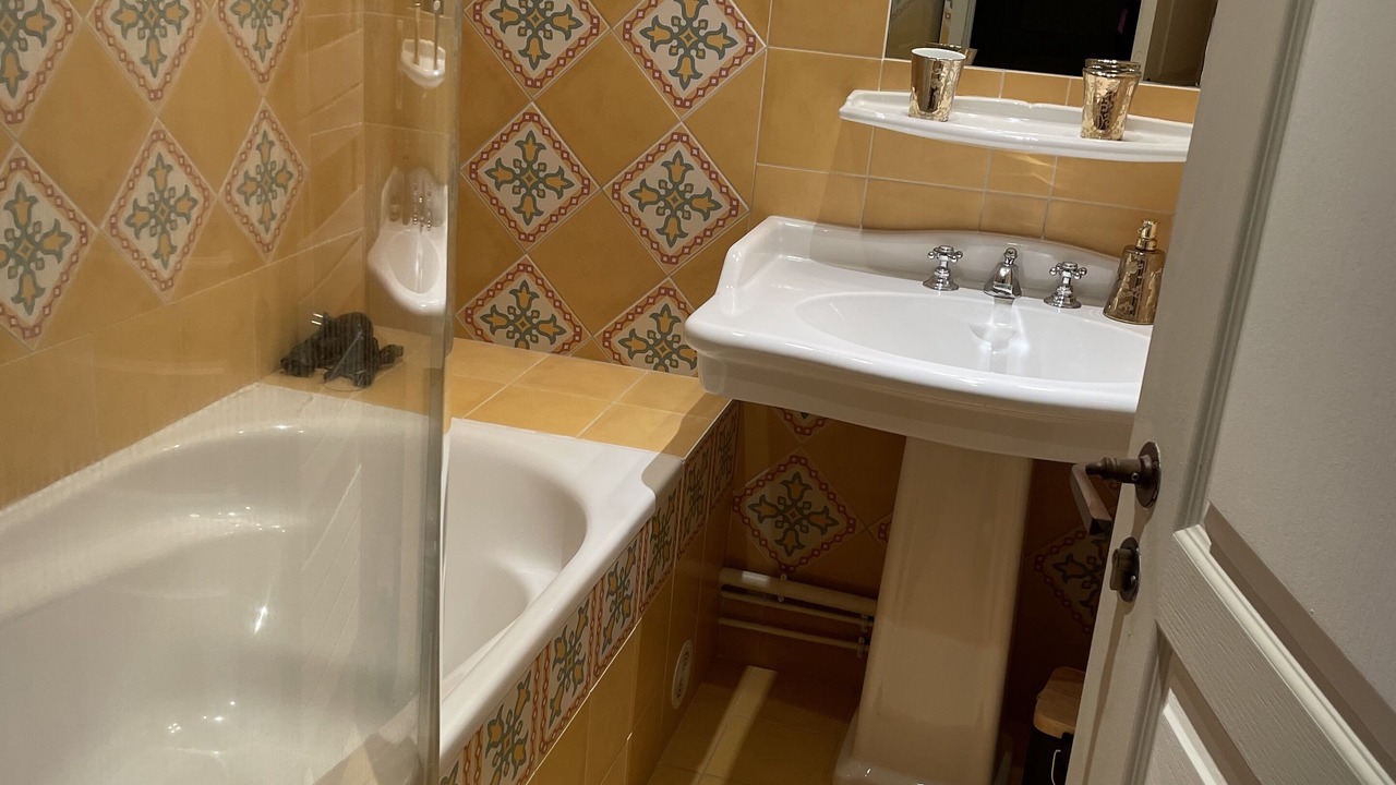 Photo of Bathroom in Saint-Luperce