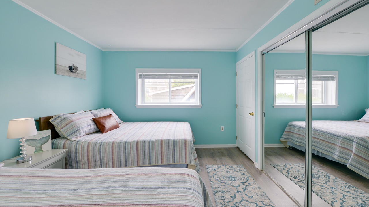 Photo of Bedroom in Admiral Estates