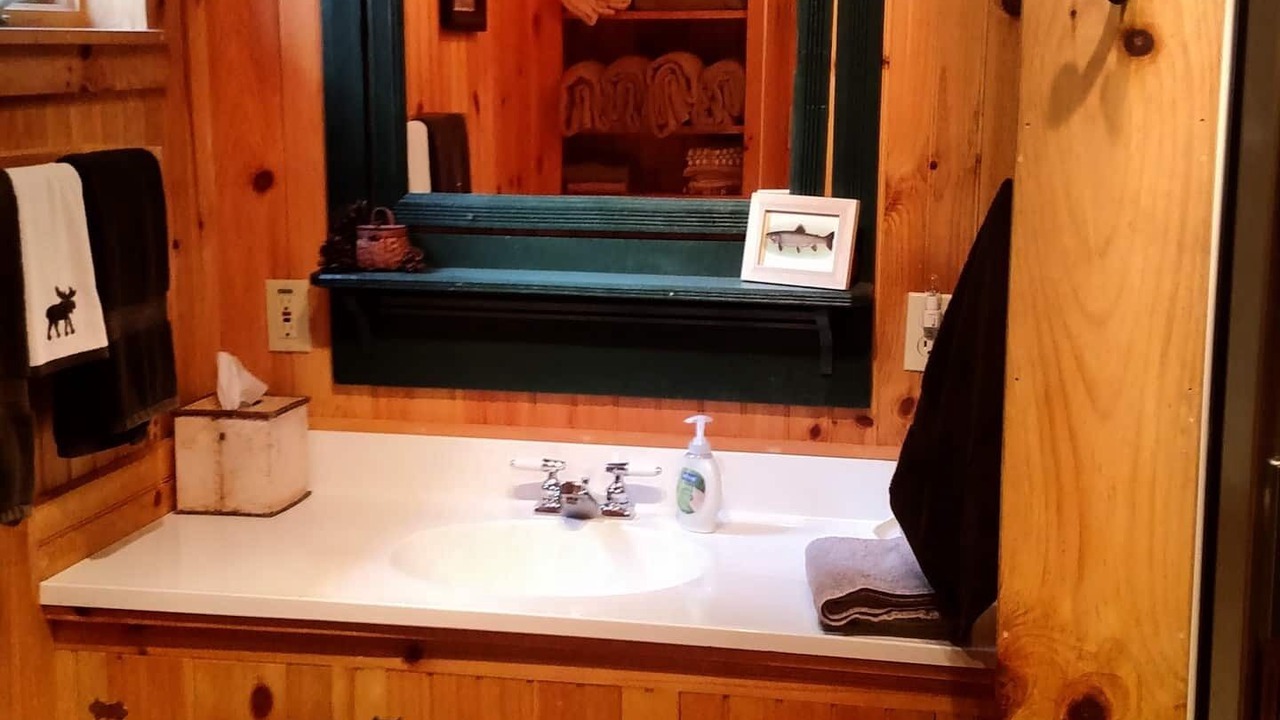 Photo of Bathroom in North Pole