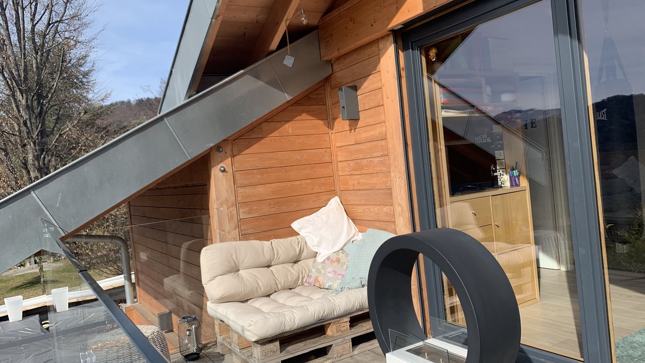 Photo of Patio Balcony in Saint-Martin-d'Uriage
