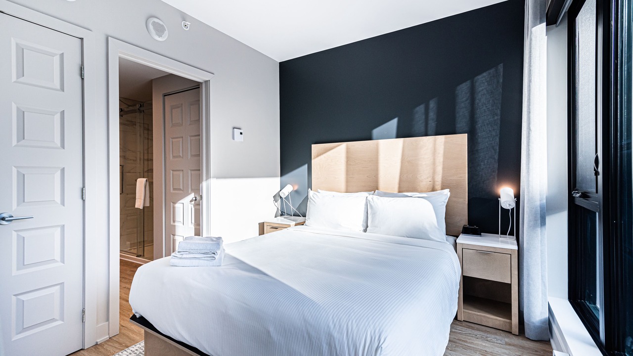 Photo of Bedroom in Griffintown