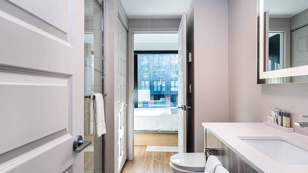 Photo of Bathroom in Griffintown