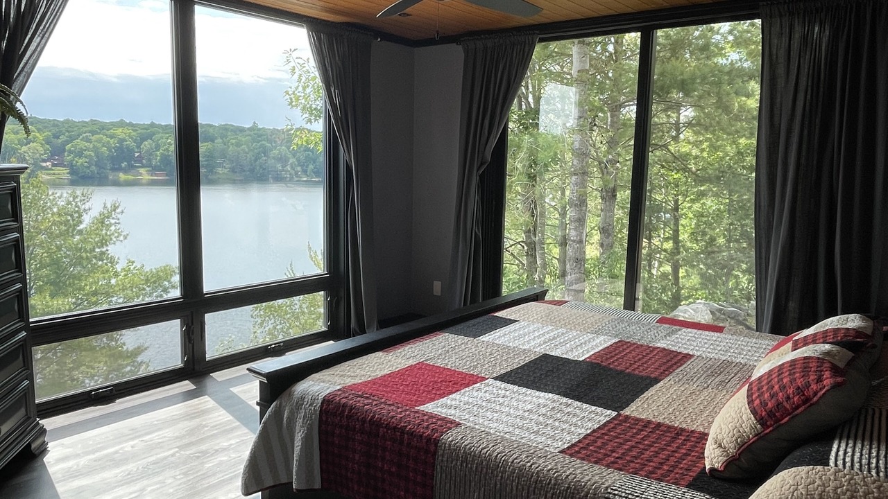 Photo of Others in Algonquin Highlands