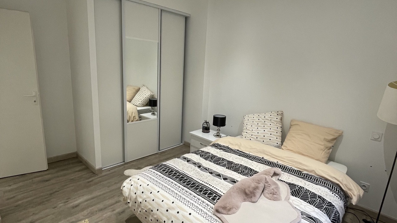 Photo of Bedroom in Lons-le-Saunier