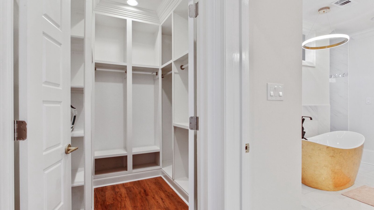 Photo of Bathroom in West Riverside