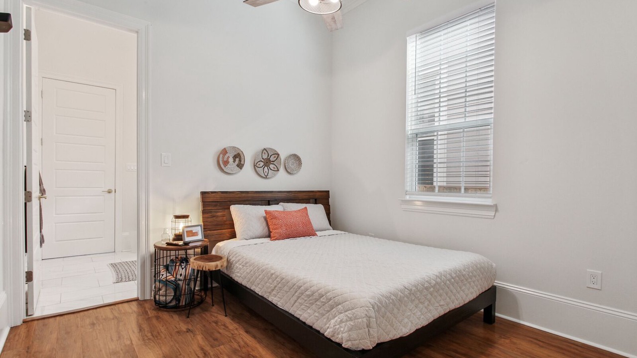 Photo of Bedroom in West Riverside