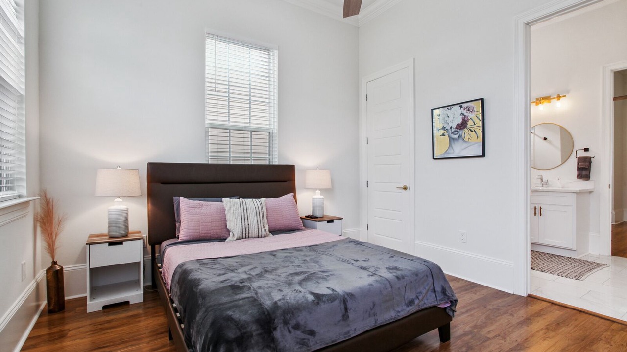 Photo of Bedroom in West Riverside