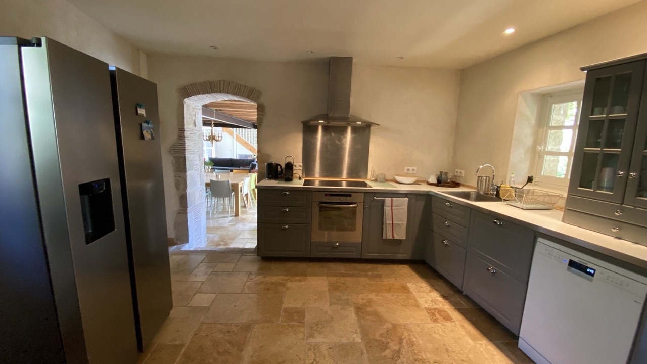 Photo of Kitchen in Saint-Leger-sur-Dheune