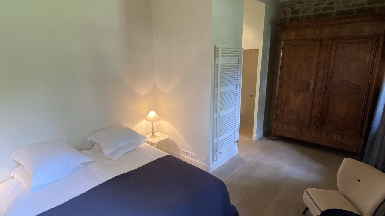 Photo of Bedroom in Saint-Leger-sur-Dheune