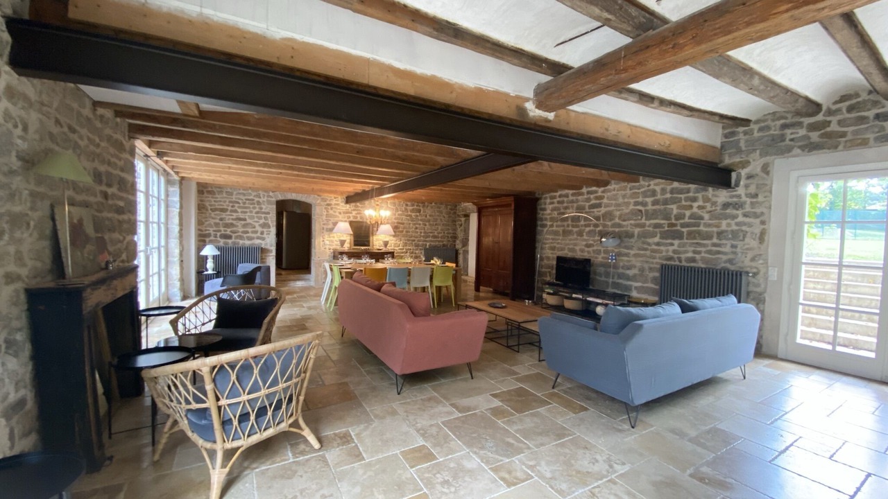 Photo of Livingroom in Saint-Leger-sur-Dheune