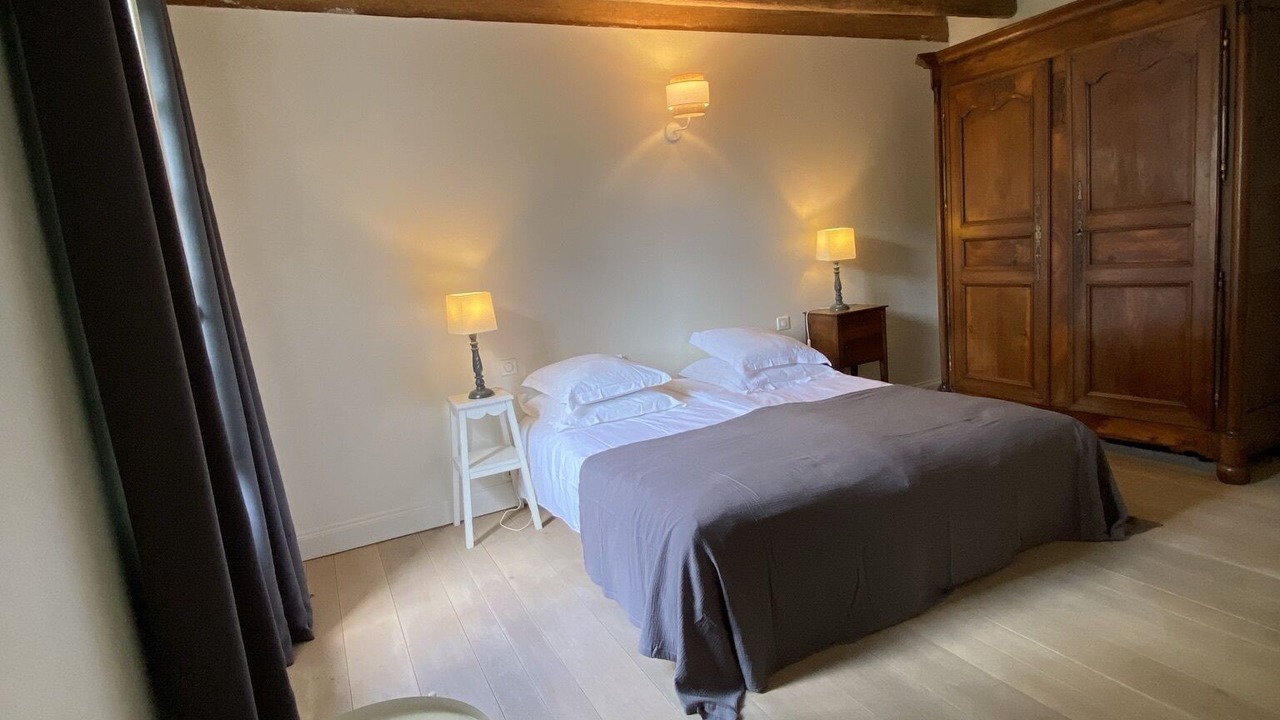 Photo of Bedroom in Saint-Leger-sur-Dheune