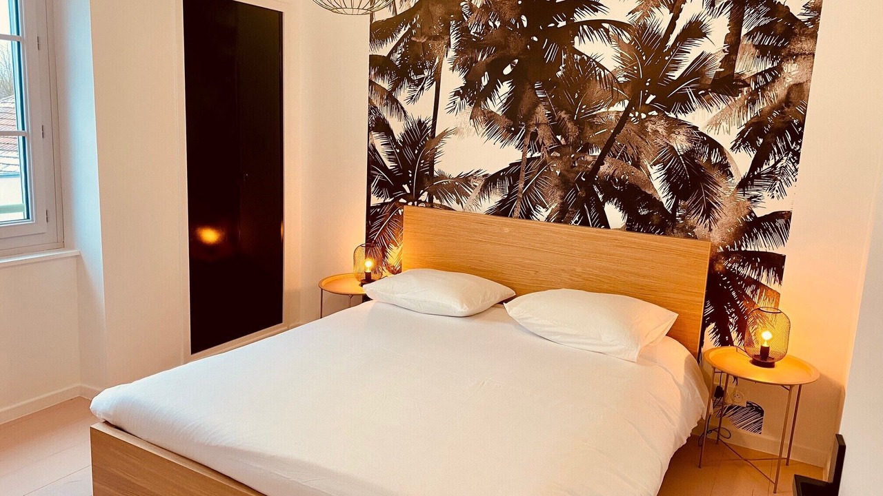 Photo of Bedroom in Montceau-les-Mines