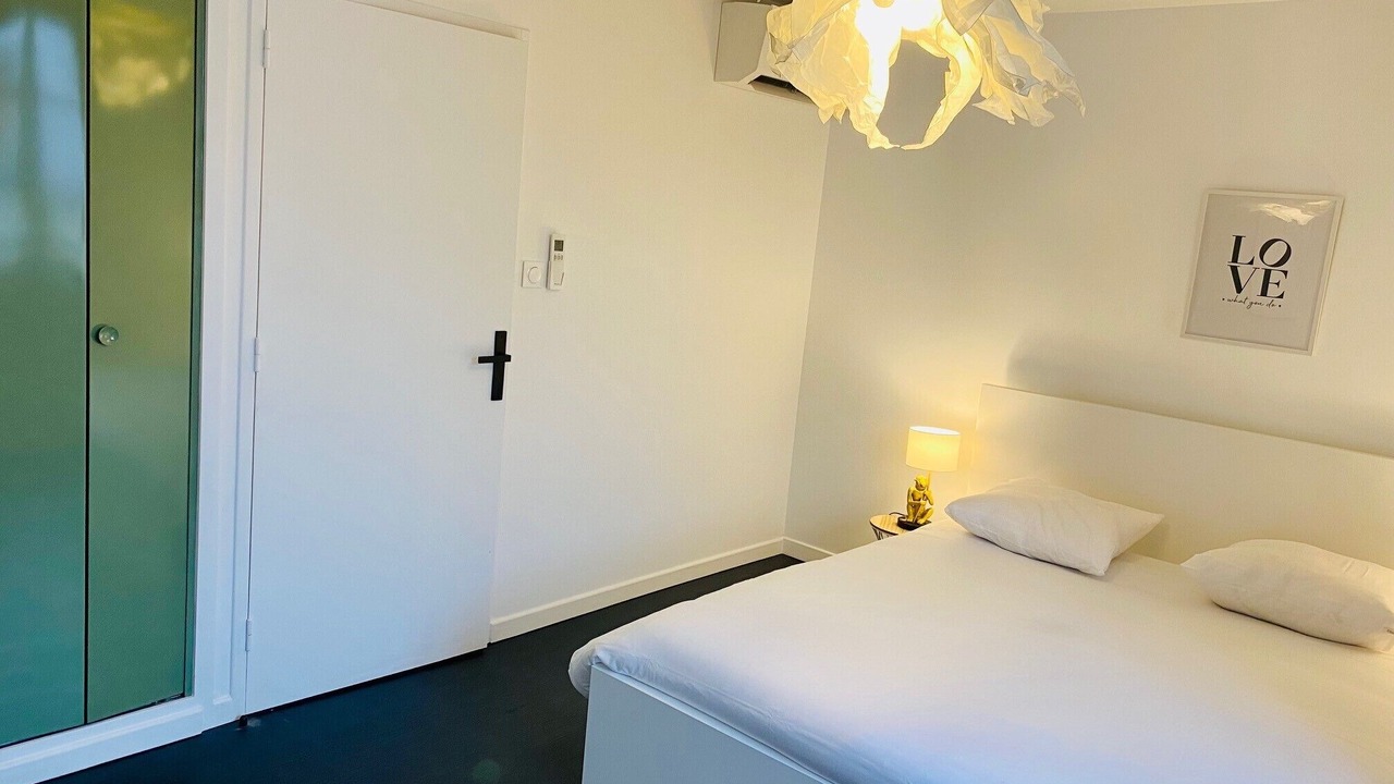 Photo of Bedroom in Montceau-les-Mines