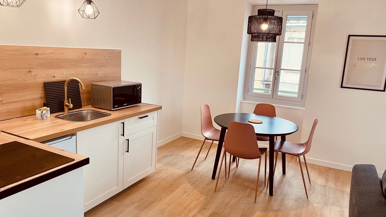 Photo of Kitchen in Montceau-les-Mines