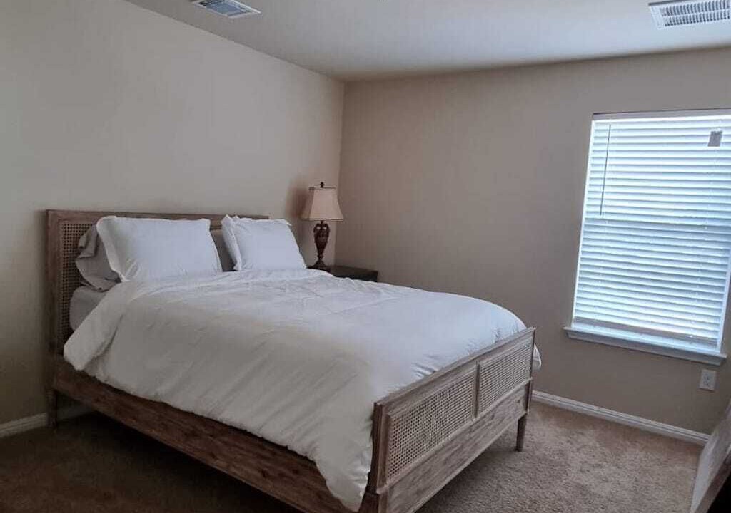 Photo of Bedroom in Pioneer Crossing