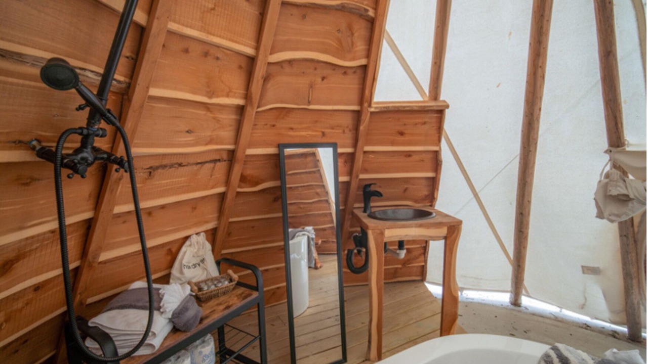 Photo of Bathroom in Cottonwood Shores
