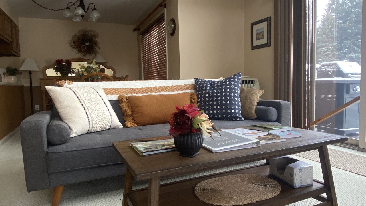 Photo of Livingroom in Canandaigua