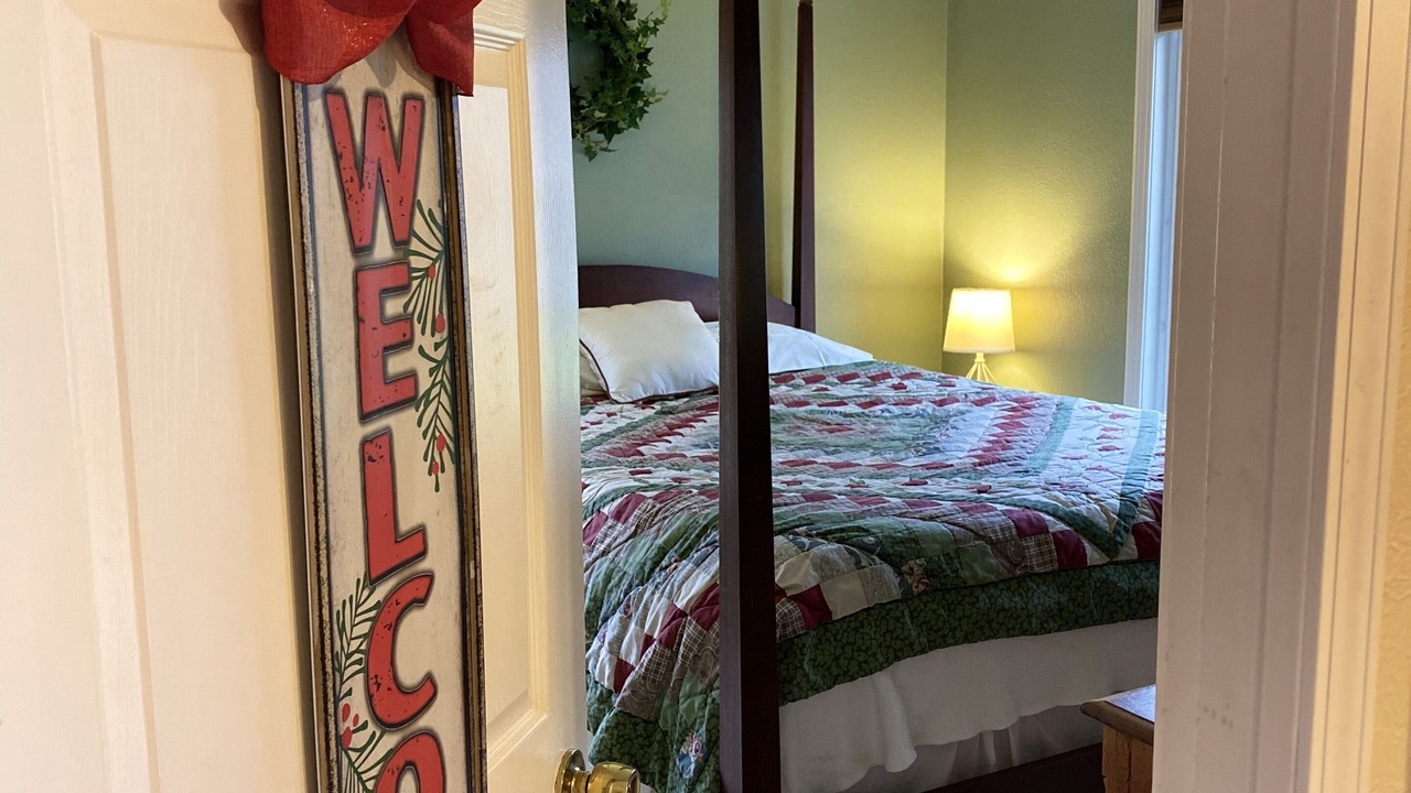 Photo of Bedroom in Canandaigua