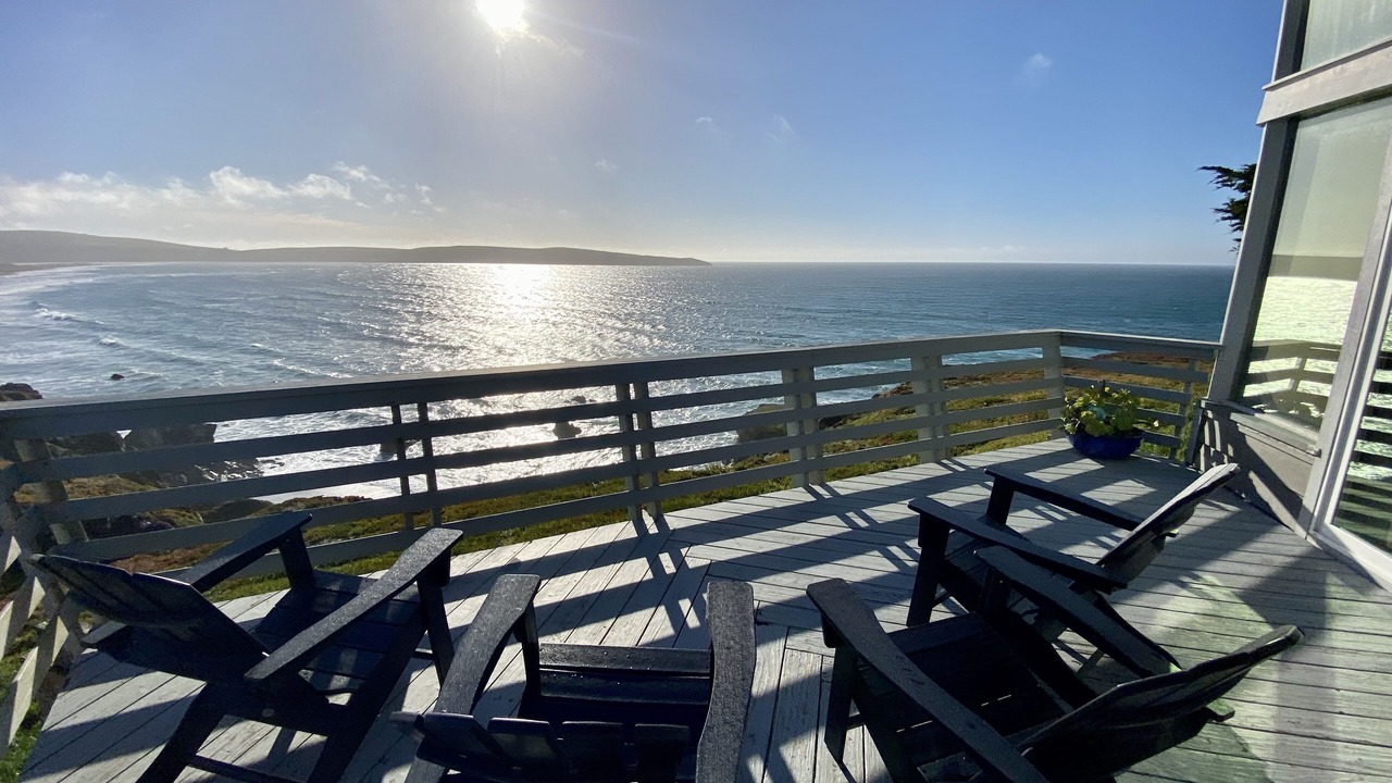 Photo of Patio Balcony in Dillon Beach